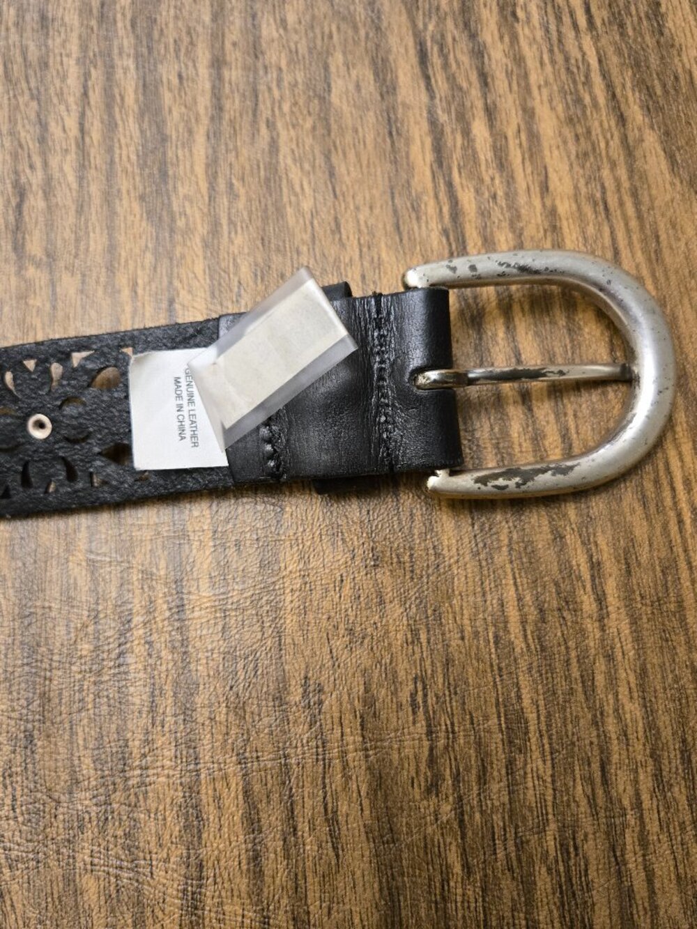 LUCKY BRAND Women's Black Leather Laser Cut Studded Belt w/Silver Buckle Medium - Picture 5 of 10